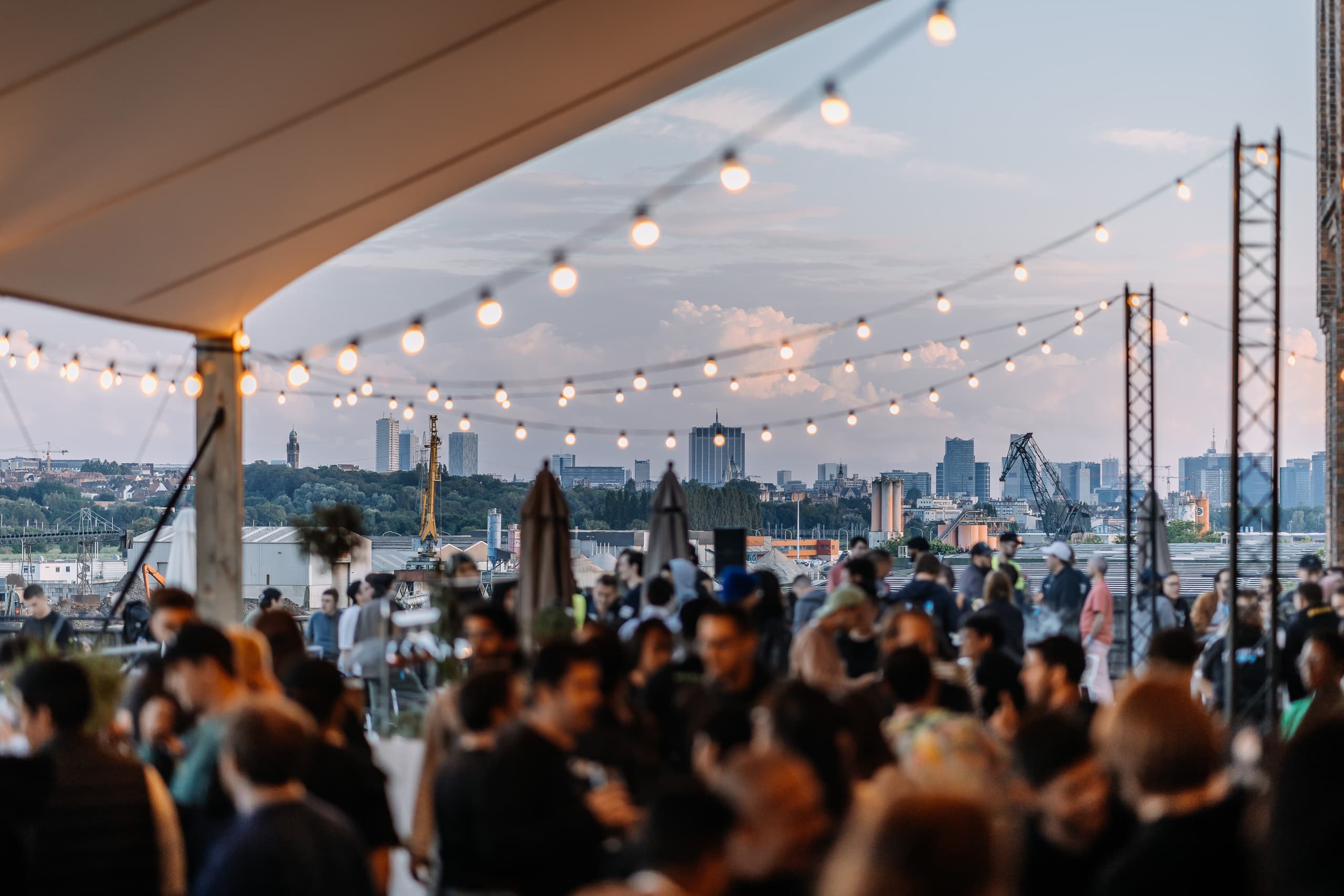 Last call: secure your event on our rooftop!