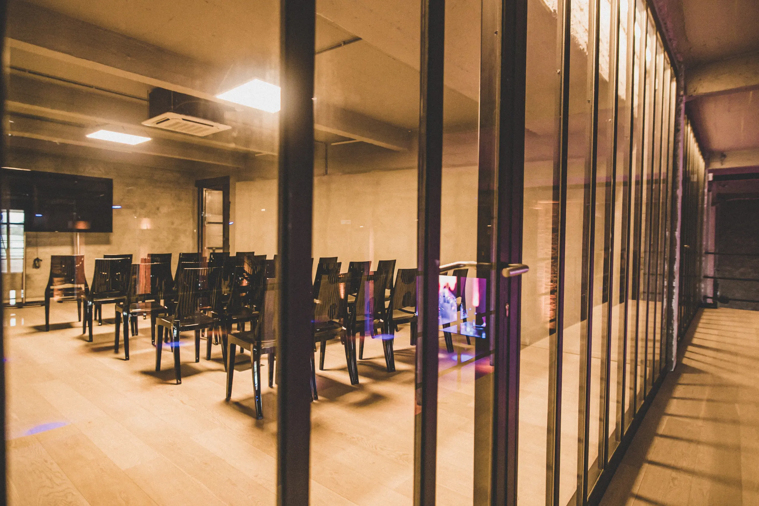 Workshop Area (4x) — photo 1