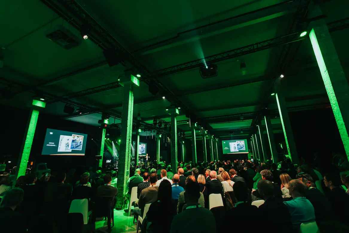 Corporate conference with dramatic lighting at SILO Brussels